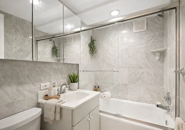 3rd image of 5 Tudor City Pl #1221, New York City, NY 10017 | MLS# RLS20075939
