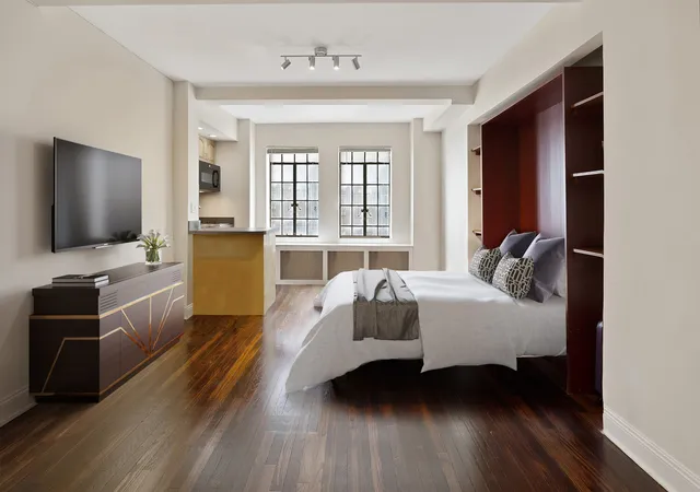 4th image of 5 Tudor City Pl #1221, New York City, NY 10017 | MLS# RLS20075939