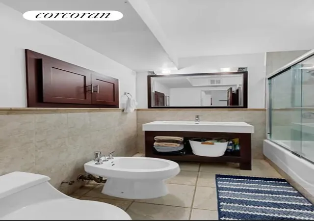 Photo 4 of House for sale at 240 E 46th Street #6G, New York, NY 10017 | MLS# RLS20075953 | Listing updated on 2026-04-01