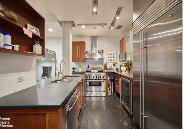 Homes for sale in New York City, NY | 66 Leonard St #7D, New York City, NY 10013 | MLS# RLS20075979