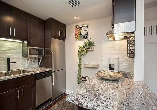 Photo 2 of House for sale at 45 Tudor City Pl #1207, New York, NY 10017 | MLS# RLS20076006 | Listing updated on 2026-04-26