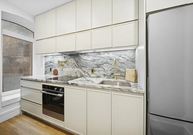 Photo 4 of Sale Pending at 370 Lenox Ave #203, New York, NY 10027 | MLS# RLS20076037 | Listing updated on 2026-06-09