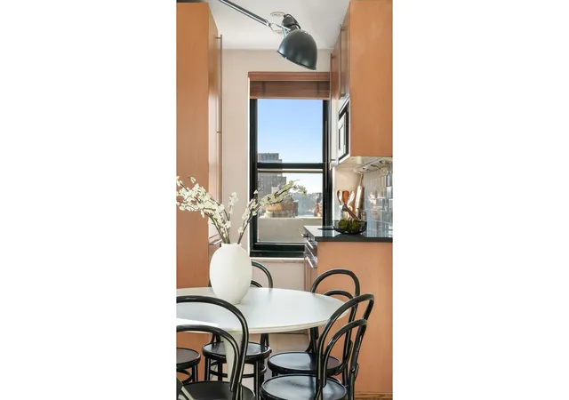 5th image of 300 W 23Rd St #14M, New York City, NY 10011 | MLS# RLS20076059