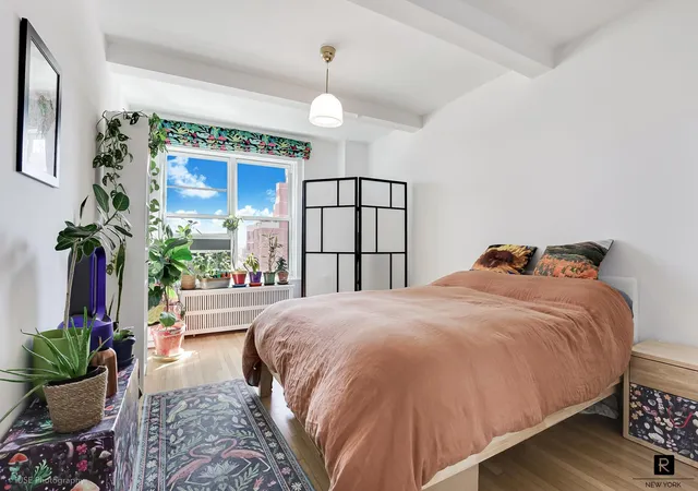 Photo 3 of Sale Pending at 200 W 108th Street #12-F, New York, NY 10025 | MLS# RLS20076100 | Listing updated on 2026-06-04