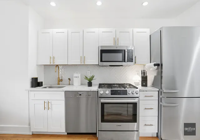 Photo 2 of Multi family home for sale at 280 Nassau Ave #1A, New York City, NY 11222 | MLS# RLS20076167 | Listing updated on 2026-05-03