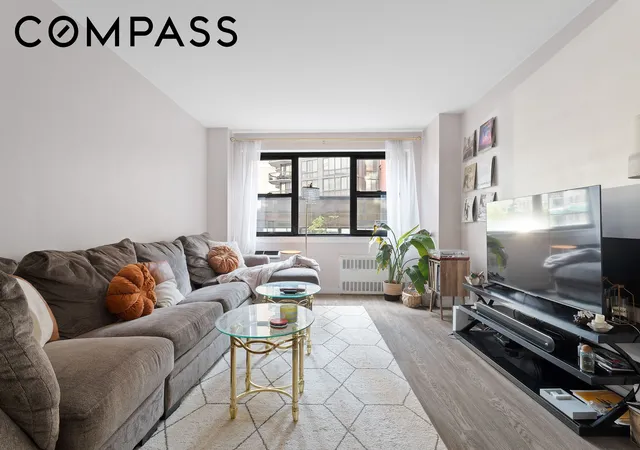 Homes for sale in New York City, NY | 357 E 57Th St #2E, New York City, NY 10022 | MLS# RLS20057435