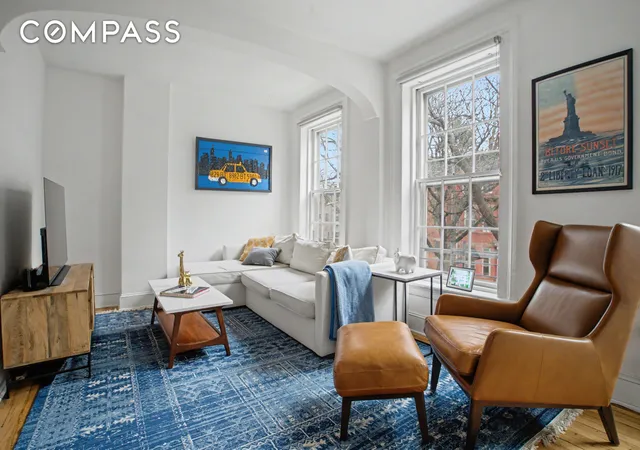 Photo 3 of Sale Pending at 246 Cumberland St #2, New York City, NY 11205 | MLS# RLS20076304 | Listing updated on 2026-05-12
