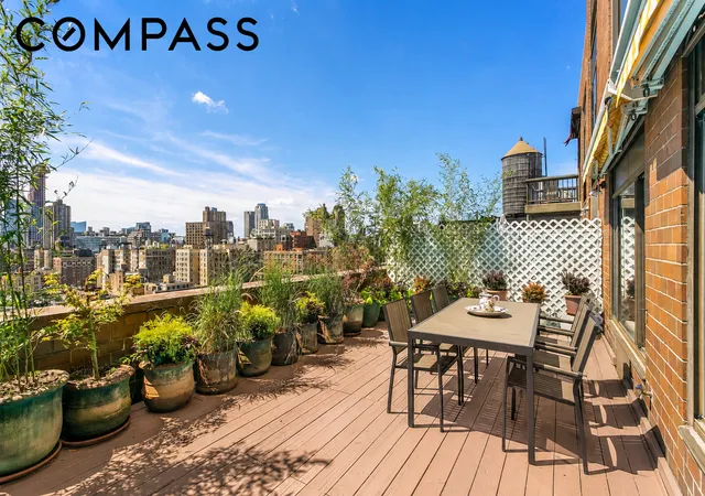 2nd image of 130 W 79Th St, New York, NY 10024