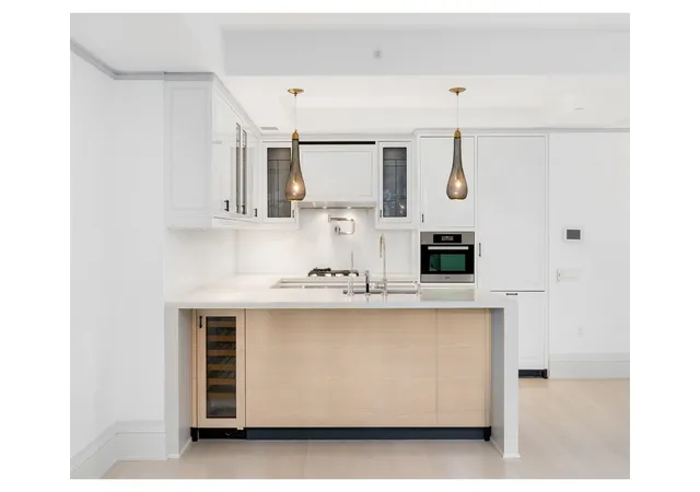 5th image of 21 E 61St St #9C, New York, NY 10065 | MLS# RLS20076436