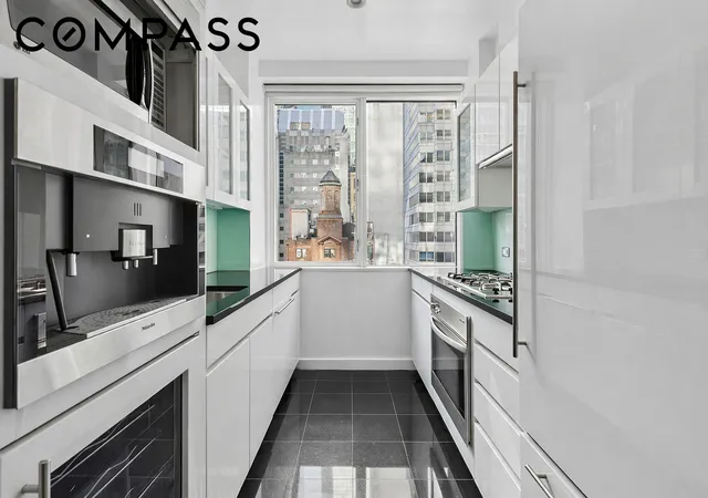 Homes for sale in New York City, NY | 60 E 55Th St #20A, New York City, NY 10022 | MLS# RLS20076459