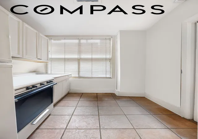 Photo 3 of House for sale at 525 Park Ave #3D, New York City, NY 10065 | MLS# RLS20076556 | Listing updated on 2026-05-19