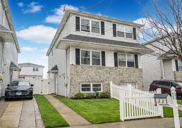 Photo 1 of Sale Pending at 22 Globe Ave, New York City, NY 10314 | MLS# RLS20076712 | Listing updated on 2026-04-15