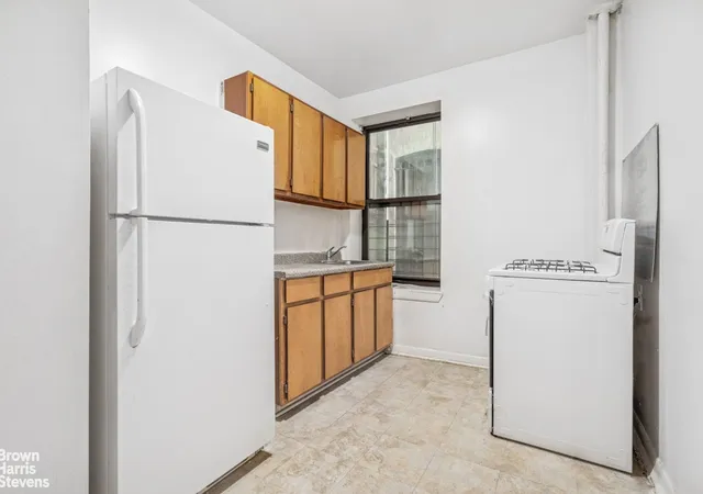 5th image of 92 St Nicholas Ave #2H, New York City, NY 10026 | MLS# RLS20076720