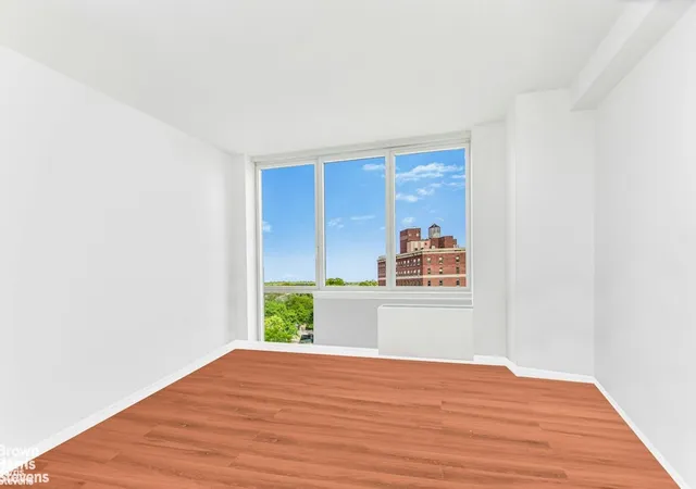 2nd image of 640 W 237Th St #10C, New York City, NY 10463 | MLS# RLS20076840