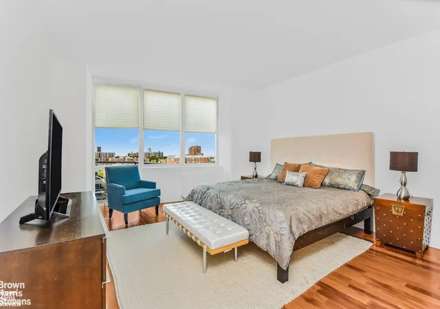 3rd image of 640 W 237Th St #10C, New York City, NY 10463 | MLS# RLS20076840