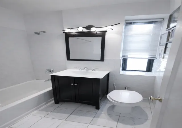 Photo 3 of House for sale at 306 E Mosholu Pkwy #3F, New York City, NY 10458 | MLS# RLS20076976 | Listing updated on 2026-07-02