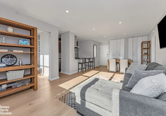 3rd image of 137 E 36Th St #24C, New York City, NY 10016 | MLS# RLS20076979