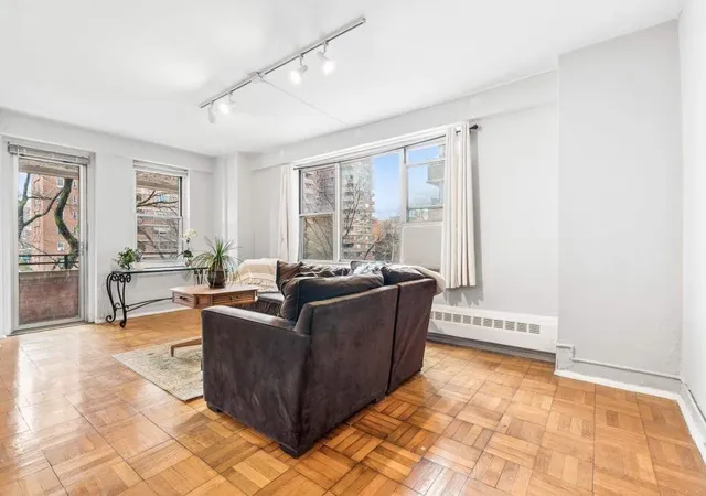 Photo 3 of Condo for sale at 475 Fdr Dr #L304, New York City, NY 10002 | MLS# RLS20077029 | Listing updated on 2026-06-07