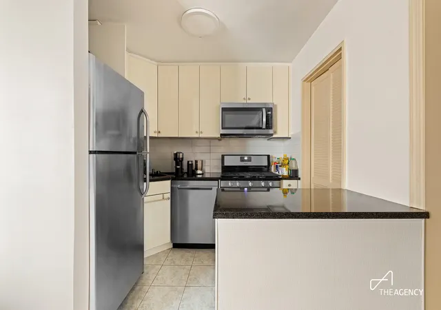 Photo 1 of House for sale at 60-11 Broadway #6E, Woodside, NY 11377 | MLS# RLS20077089 | Listing updated on 2026-03-14