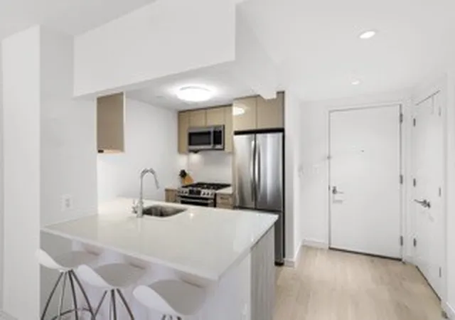 Homes for sale in New York City, NY | 171 W 131St St #PH4, New York City, NY 10027 | MLS# RLS20077101