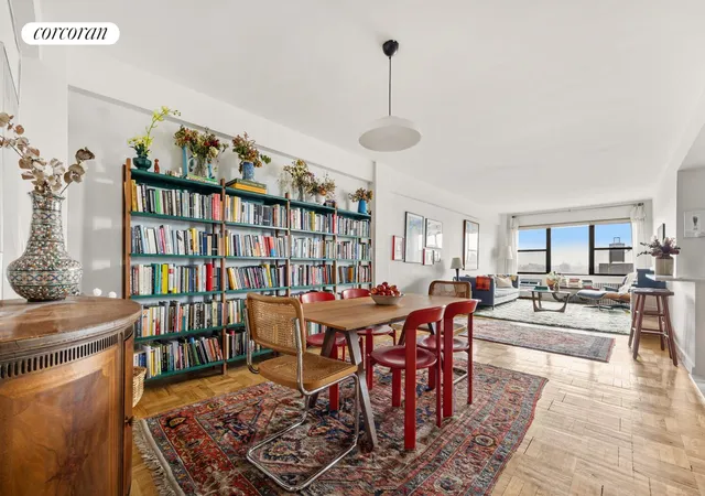 Photo 3 of Sale Pending at 303 Beverley Rd #8D, New York City, NY 11218 | MLS# RLS20077285 | Listing updated on 2026-08-05