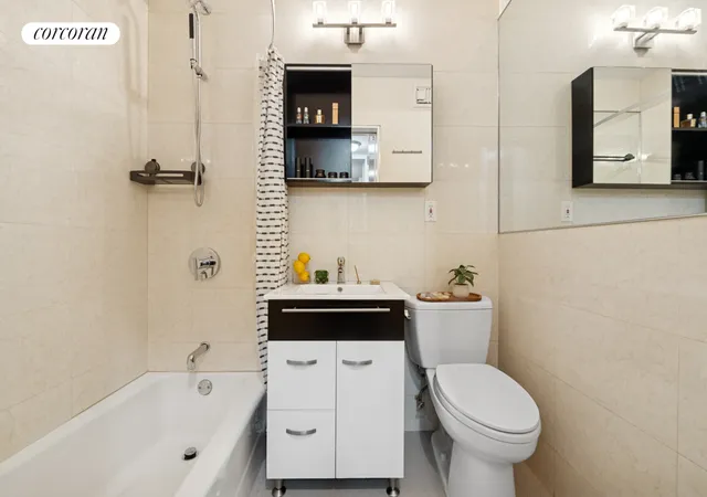 Photo 3 of Sale Pending at 10 W 15th Street #1822, New York, NY 10011 | MLS# RLS20077287 | Listing updated on 2026-07-09