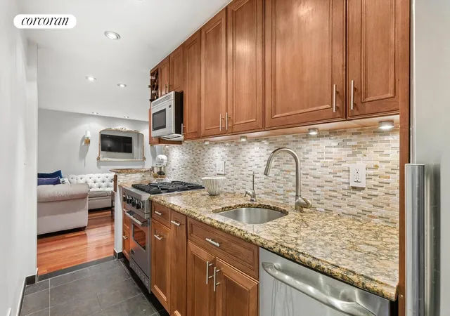 Listing Photo 4 - Condo for sale in building located at 3 Sheridan Sq, New York, NY 10014 - Unit #2FG