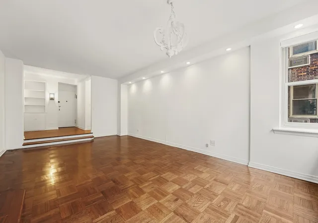 Listing Photo 3 - Condo for sale in building located at 215 E 79Th St, New York City, NY 10075 - Unit #7F