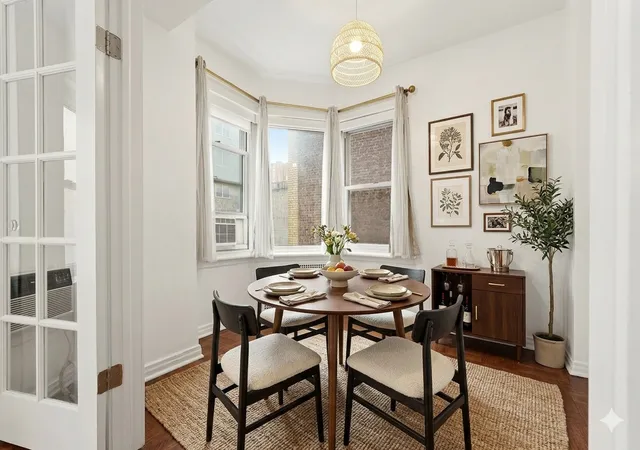 Listing Photo 4 - Condo for sale in building located at 215 E 79Th St, New York City, NY 10075 - Unit #7F