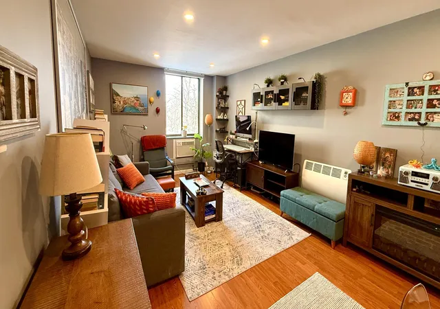 Photo 3 of House for sale at 50 Belair Rd #3-G, New York City, NY 10305 | MLS# RLS20077315 | Listing updated on 2026-05-08