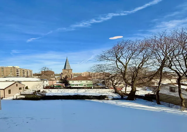 Listing Photo 2 - Condo for sale in building located at 50 Belair Rd, New York, NY 10305 - Unit #3-G