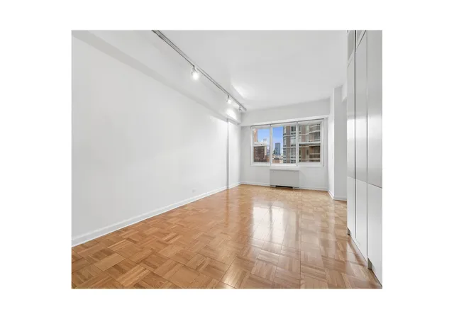 Homes for sale in New York City, NY | 205 E 63Rd St #16F, New York City, NY 10065 | MLS# RLS20077371