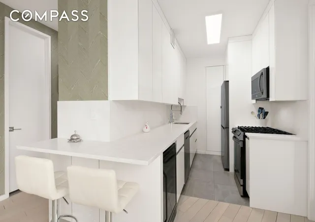 Photo 4 of House for sale at 167 E 61st Street #15D, New York, NY 10065 | MLS# RLS20077392 | Listing updated on 2026-05-02
