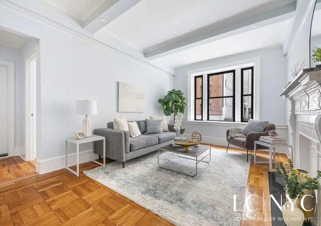 Listing Photo 1 - Condo for sale in building located at 146 E 49Th St, New York City, NY 10017 - Unit #2B