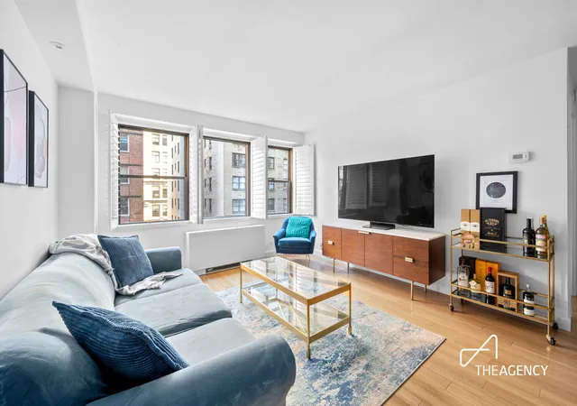 Photo 2 of Condo for sale at 10 W 15th Street #723, New York City, NY 10011 | MLS# RLS20077503 | Listing updated on 2026-08-03