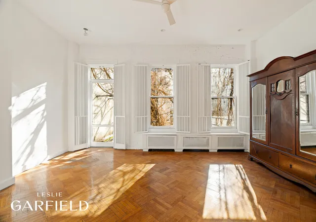 Photo 3 of Townhouse for sale at 118 E 37th Street #TH, New York City, NY 10016 | MLS# RLS20077520 | Listing updated on 2026-06-23