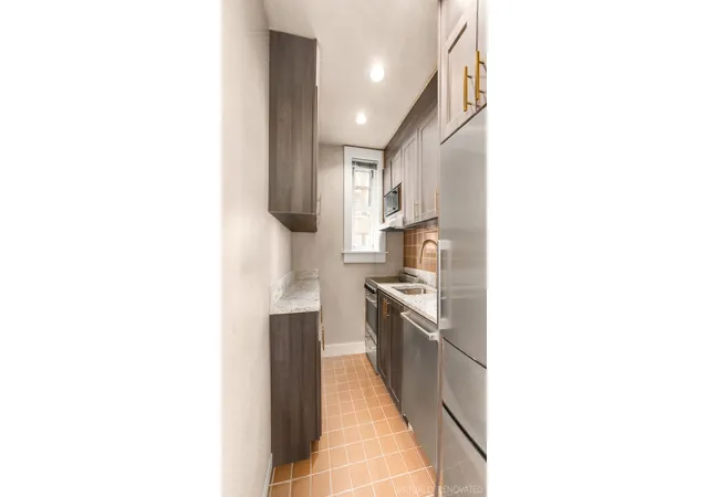 Photo 4 of House for sale at 575 Park Ave #109, New York, NY 10065 | MLS# RLS20077545 | Listing updated on 2026-03-17