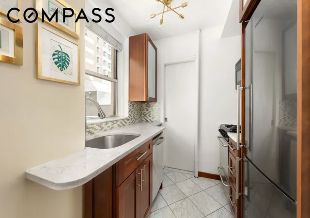 Photo 2 of Sale Pending at 333 E 43rd Street #110/111, New York, NY 10017 | MLS# RLS20077556 | Listing updated on 2026-07-16