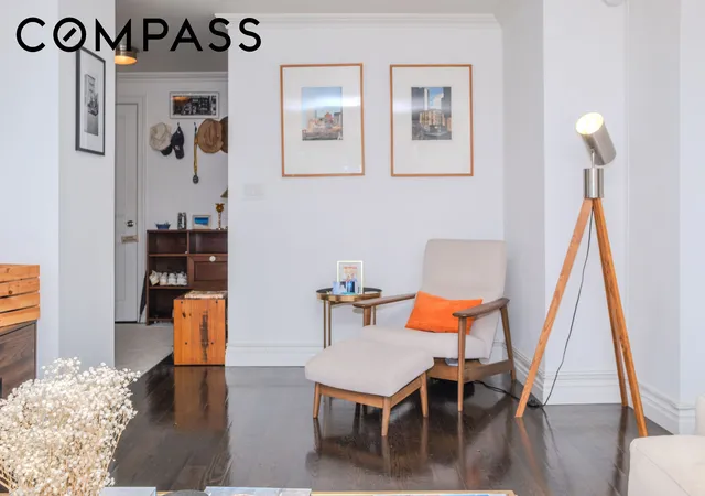 2nd image of 31 Jane St #9AB, New York City, NY 10014 | MLS# RLS20077632