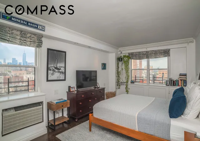 5th image of 31 Jane St #9AB, New York City, NY 10014 | MLS# RLS20077632