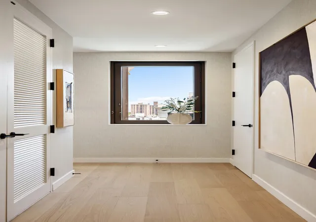 5th image of 480 Kent Ave #16G, New York City, NY 11249 | MLS# RLS20077680