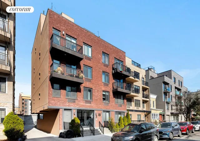 Listing Photo 5 - Condo for sale in building located at 23-33 31St Rd, New York City, NY 11106 - Unit #4D