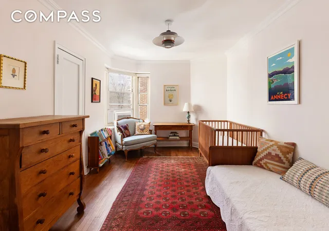 Homes for sale in New York City, NY | 530 E 90Th St, New York City, NY 10128