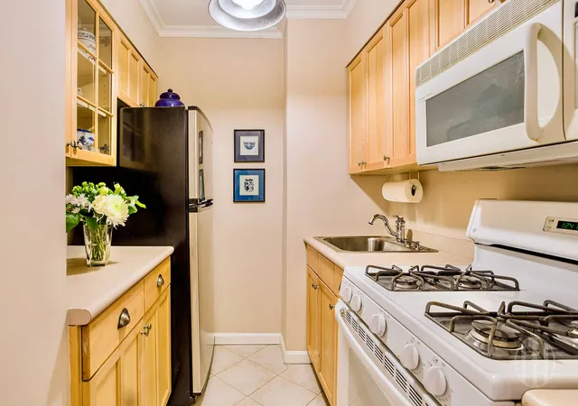 Homes for sale in New York City, NY | 357 E 57Th St #8G, New York City, NY 10022 | MLS# RLS20077783
