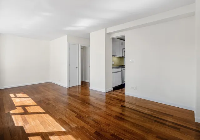 Photo 3 of Condo for sale at 100 W 93rd Street #20-A, New York, NY 10025 | MLS# RLS20077824 | Listing updated on 2026-03-18