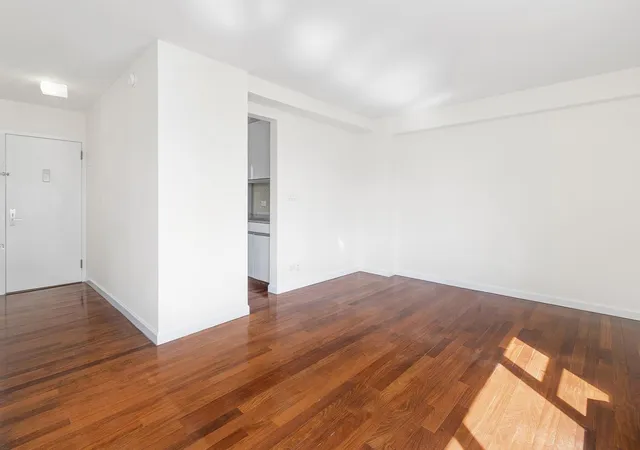 Photo 3 of House for sale at 100 W 93rd Street #20-A, New York, NY 10025 | MLS# RLS20077824 | Listing updated on 2026-03-18