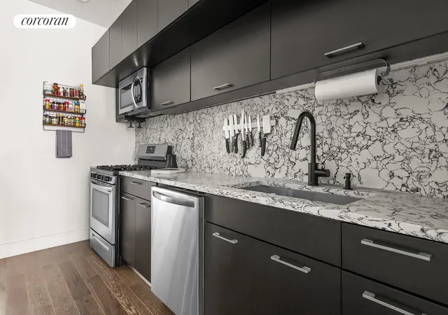 Photo 4 of Condo for sale at 66 Steuben St #1R, Brooklyn, NY 11205 | MLS# RLS20077890 | Listing updated on 2026-05-22