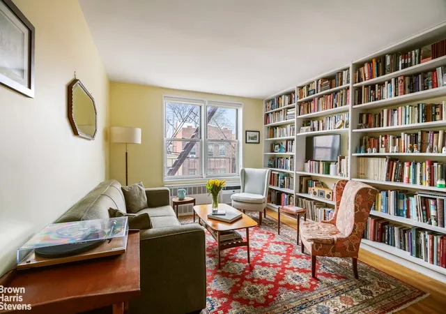 2nd image of 39-76 57Th St #4G, New York City, NY 11377 | MLS# RLS20077919