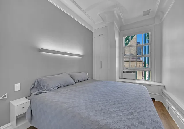 Photo 4 of Sale Pending at 2109 Broadway #1610, New York City, NY 10023 | MLS# RLS20077920 | Listing updated on 2026-09-24