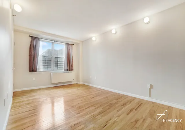 3rd image of 41-02 Queens Blvd, New York, NY 11104